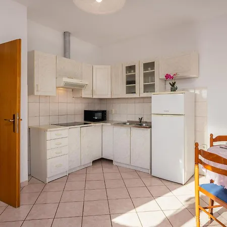 Stunning In With Wi-fi Apartment